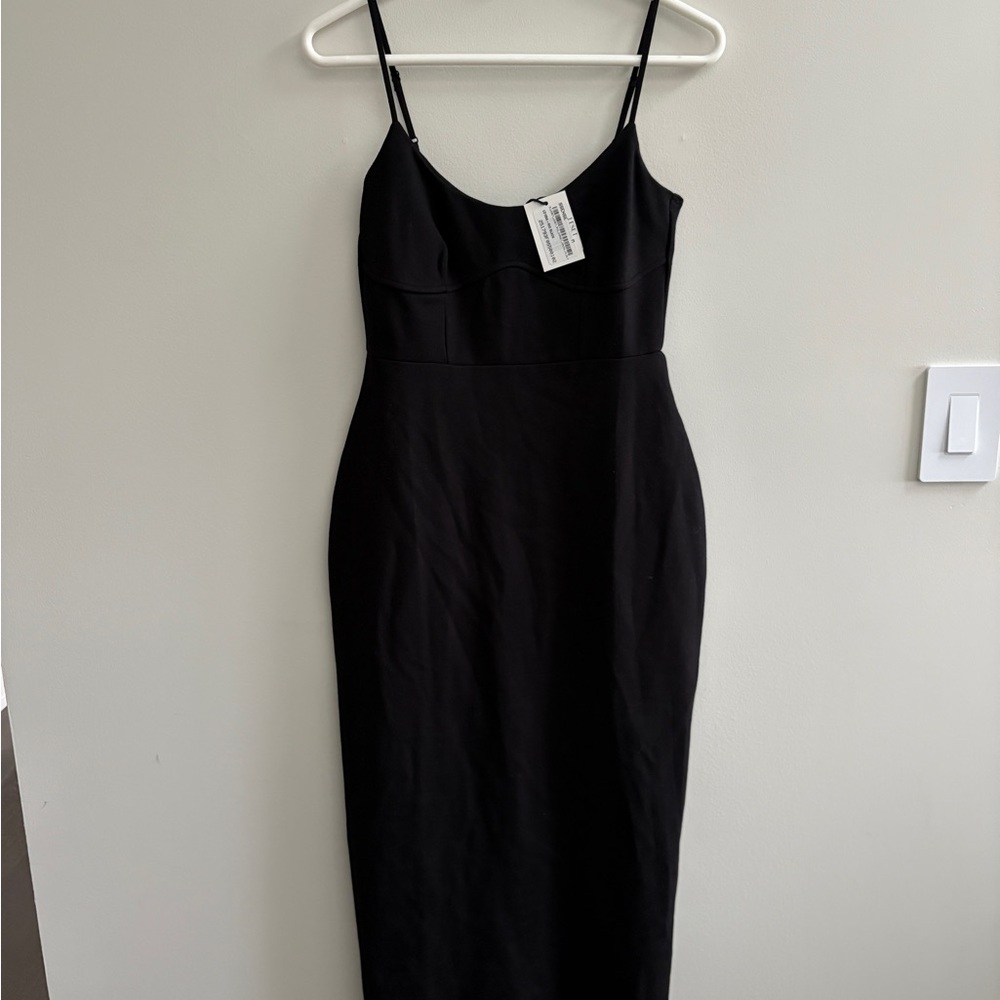 LESET Black Midi Dress